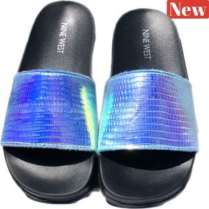 🆕 Nine West Sandbar Slide Sandals Silver reflective